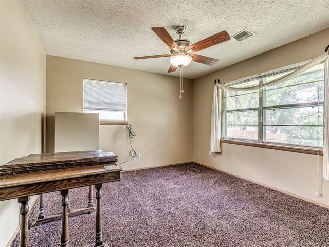9401 Silver Lake Drive, Oklahoma City, OK 73162