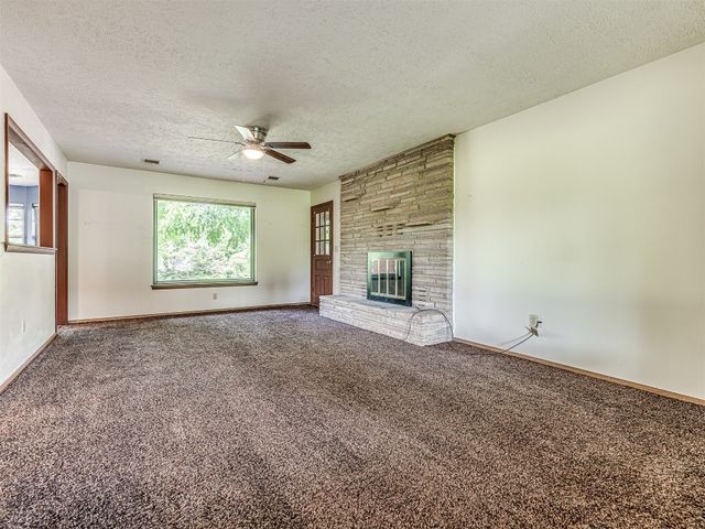 9401 Silver Lake Drive, Oklahoma City, OK 73162