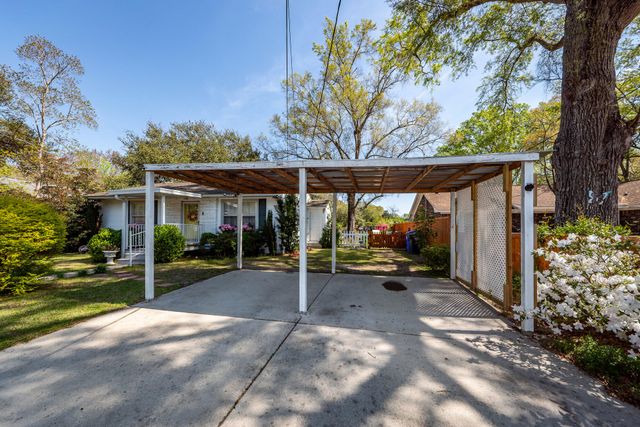 9008 Timber Street, North Charleston, SC 29406