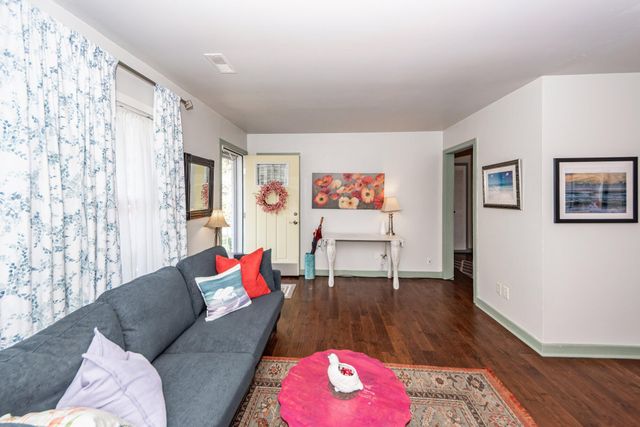 9008 Timber Street, North Charleston, SC 29406