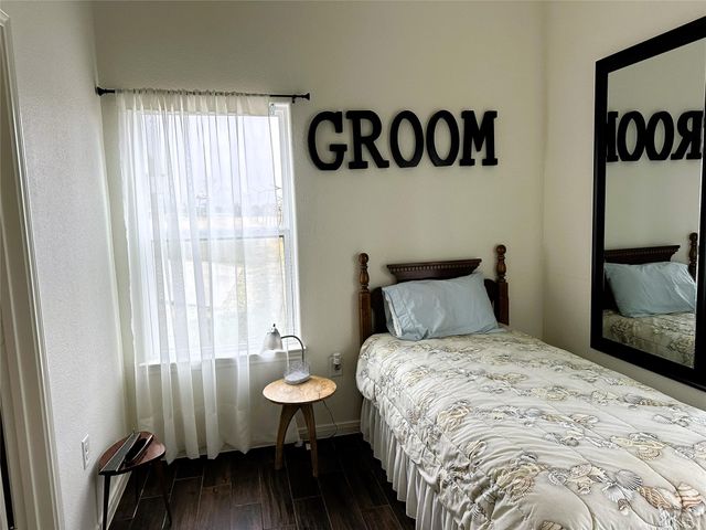 231 Hostetter Rd, New Waverly, TX 77358