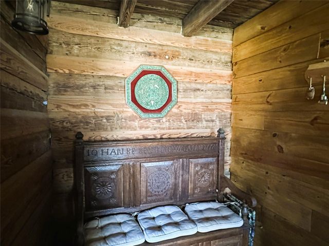 231 Hostetter Rd, New Waverly, TX 77358