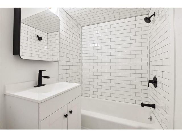 99 E 54th Street 1, Minneapolis, MN 55419