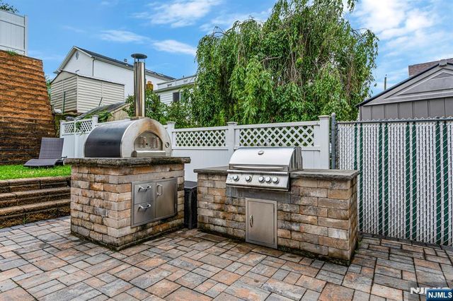 146 Bathurst Avenue, North Arlington, NJ 07031