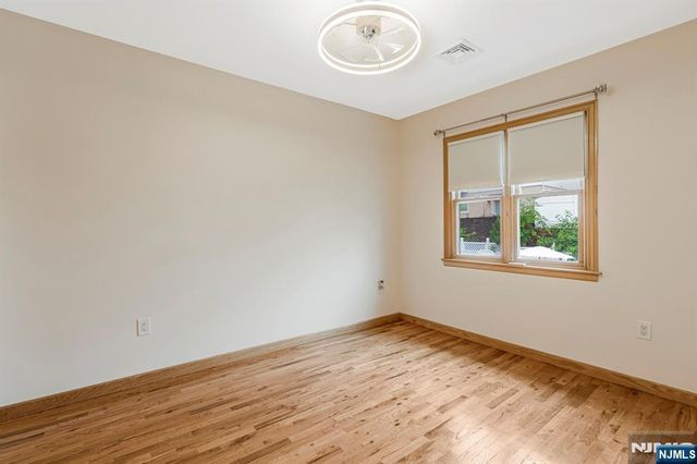 146 Bathurst Avenue, North Arlington, NJ 07031