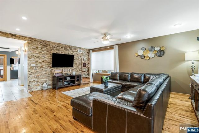 146 Bathurst Avenue, North Arlington, NJ 07031