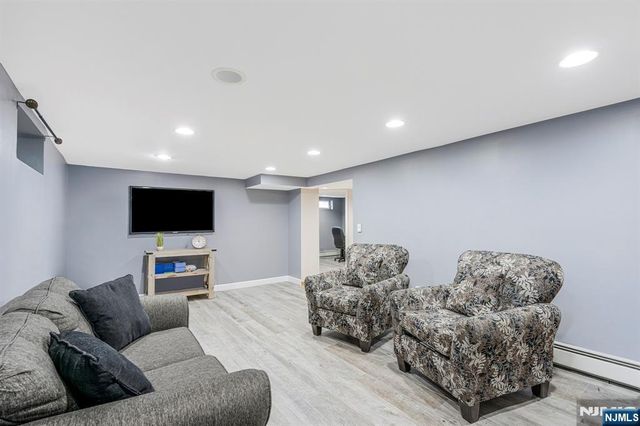 146 Bathurst Avenue, North Arlington, NJ 07031