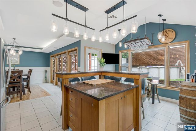 146 Bathurst Avenue, North Arlington, NJ 07031