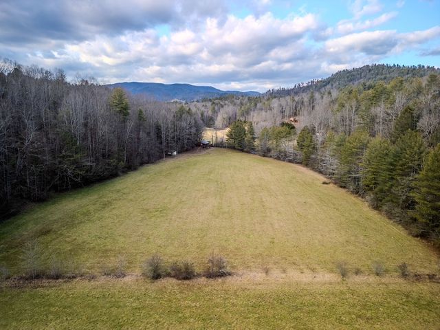 3771 Gates Chapel Road, Ellijay, GA 30540