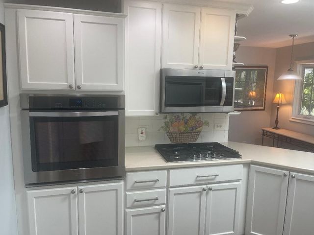 515 E Blodgett Avenue, Lake Bluff, IL 60044