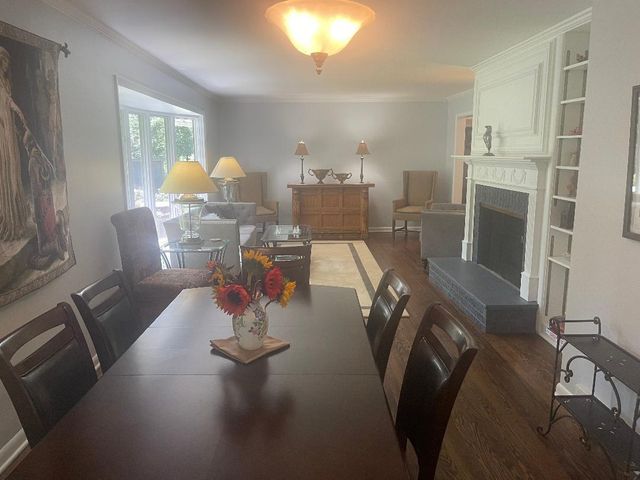 515 E Blodgett Avenue, Lake Bluff, IL 60044
