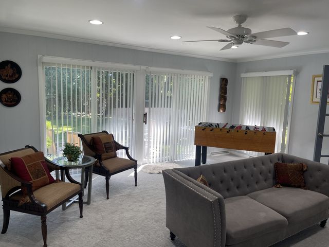 515 E Blodgett Avenue, Lake Bluff, IL 60044