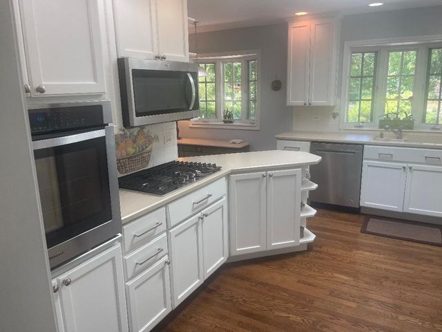 515 E Blodgett Avenue, Lake Bluff, IL 60044