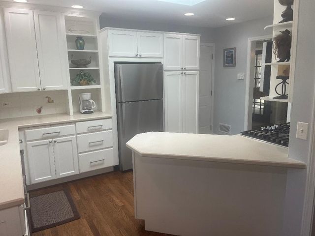 515 E Blodgett Avenue, Lake Bluff, IL 60044