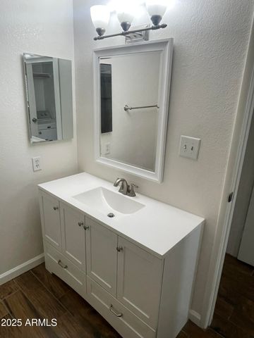 3309 N 70TH Street 204, Scottsdale, AZ 85251