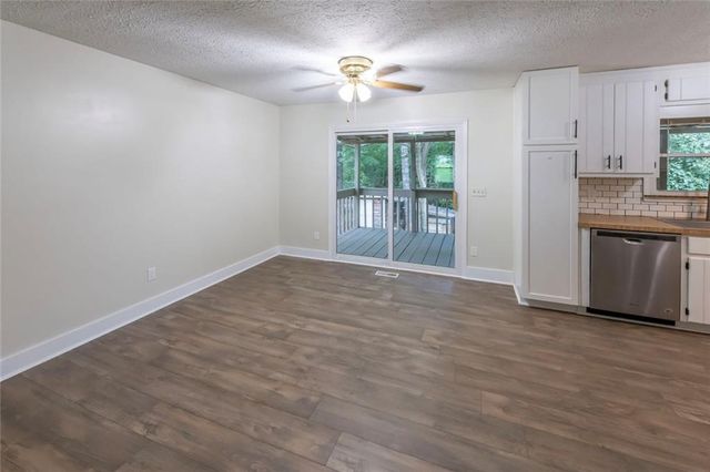 3125 Barrett Court, Powder Springs, GA 30127