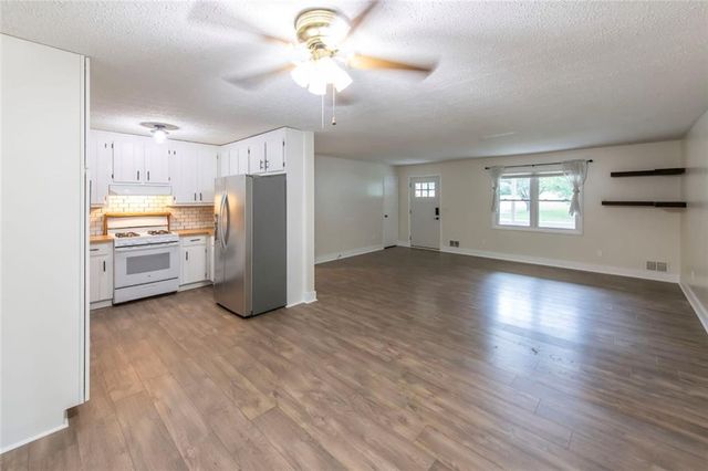 3125 Barrett Court, Powder Springs, GA 30127