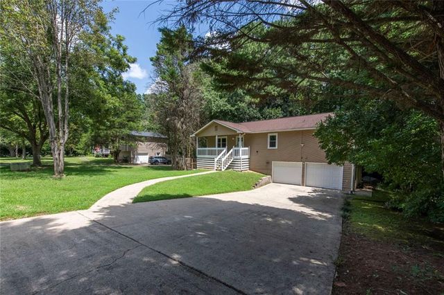 3125 Barrett Court, Powder Springs, GA 30127