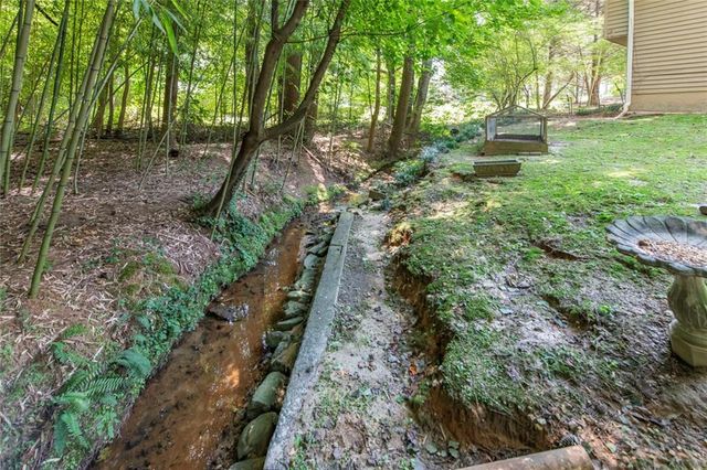 3125 Barrett Court, Powder Springs, GA 30127