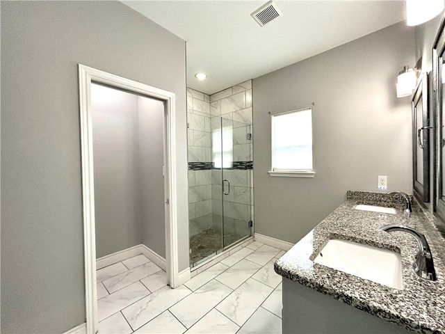 7186 Lake Placid Dr, Corpus Christi, TX 78414