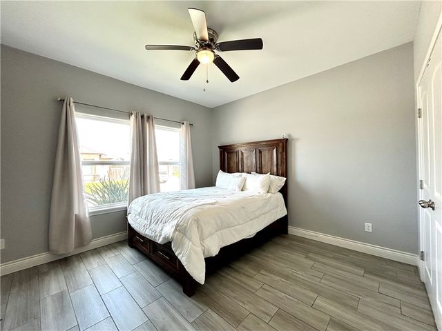 7186 Lake Placid Dr, Corpus Christi, TX 78414