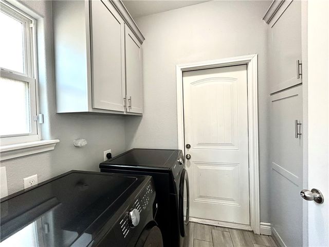 7186 Lake Placid Dr, Corpus Christi, TX 78414