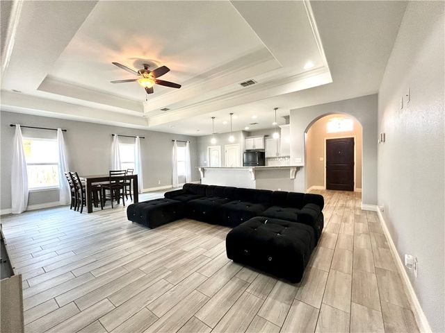7186 Lake Placid Dr, Corpus Christi, TX 78414