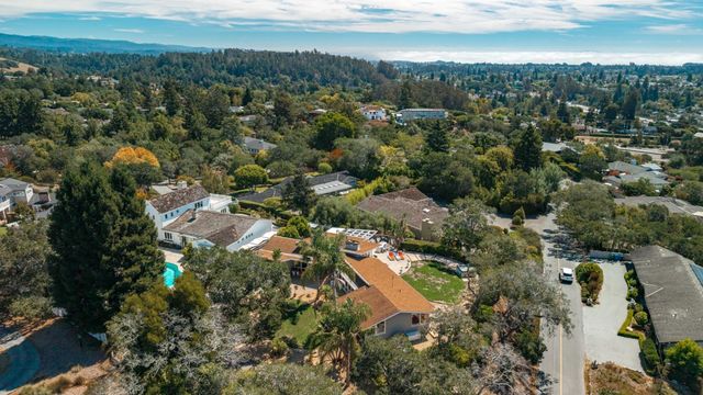 34 Hollins Drive, Santa Cruz, CA 95060