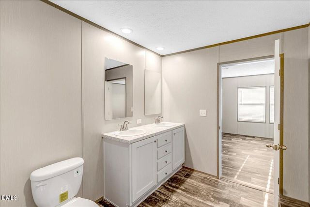 71 Falls Lane, Henderson, NC 27536