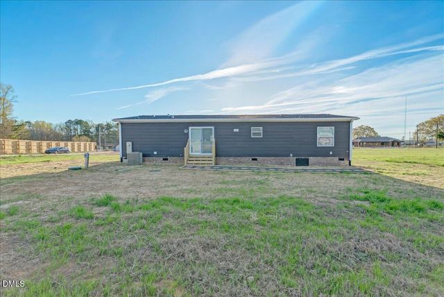 71 Falls Lane, Henderson, NC 27536