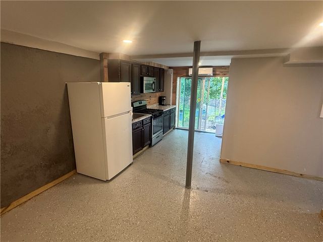 59 Wightman Street, West Warwick, RI 02893