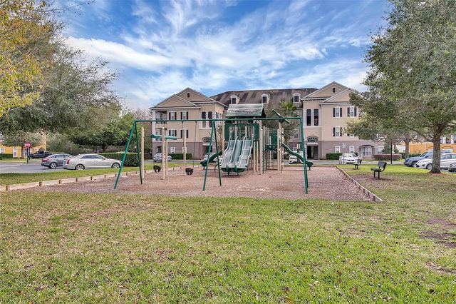 3561 CONROY ROAD 221, Orlando, FL 32839