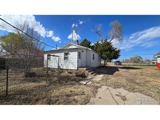 19140 Chambers Dr, Sterling, CO 80751