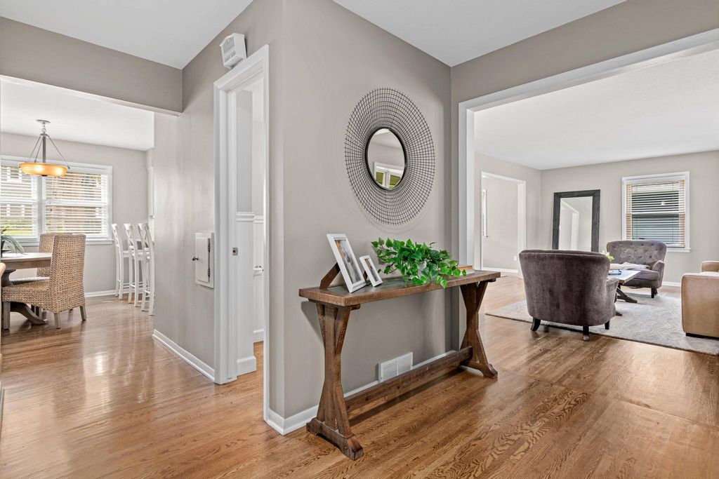 5701 W 66th Street, Edina, MN 55439 — photo 4