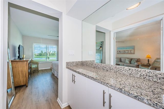 6151 BAHIA DEL MAR BOULEVARD 126, St Petersburg, FL 33715