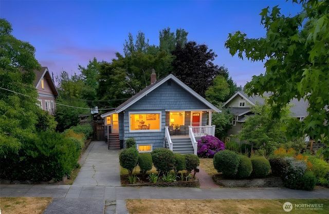 322 N 81St Street, Seattle, WA 98103