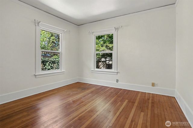 322 N 81St Street, Seattle, WA 98103