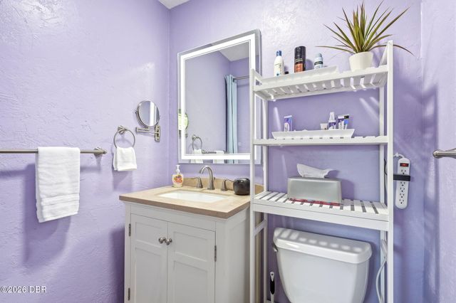 411 S Brooks Avenue, Deland, FL 32720