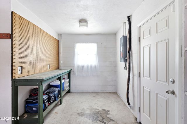 411 S Brooks Avenue, Deland, FL 32720