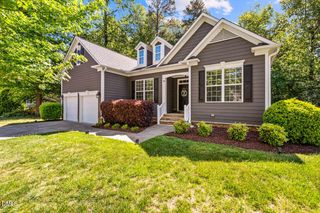 142 W Hatterleigh Avenue, Hillsborough, NC 27278