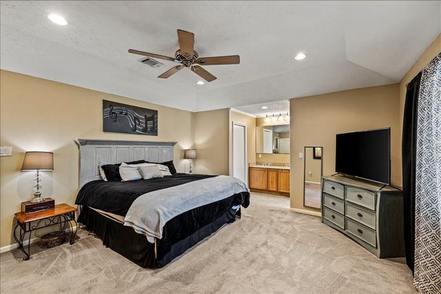 404 Inwood Drive, Friendswood, TX 77546