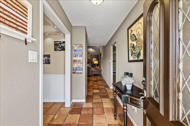 404 Inwood Drive, Friendswood, TX 77546