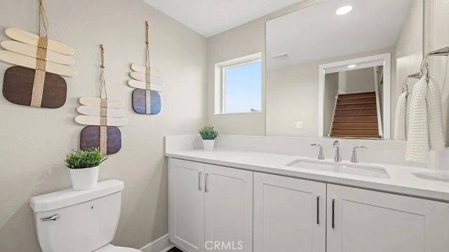 817 Sonia, Irvine, CA 92618