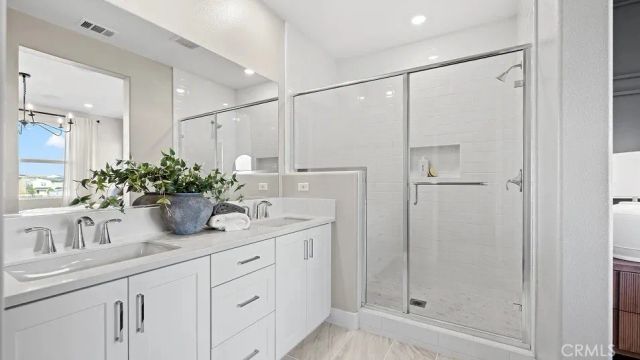 817 Sonia, Irvine, CA 92618