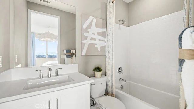 817 Sonia, Irvine, CA 92618