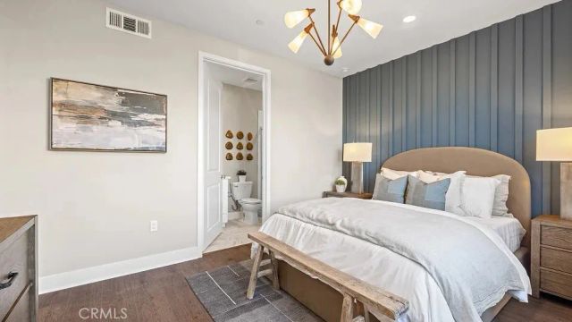 817 Sonia, Irvine, CA 92618