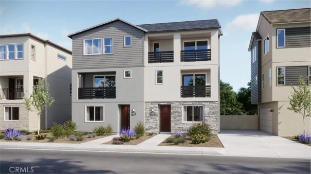817 Sonia, Irvine, CA 92618