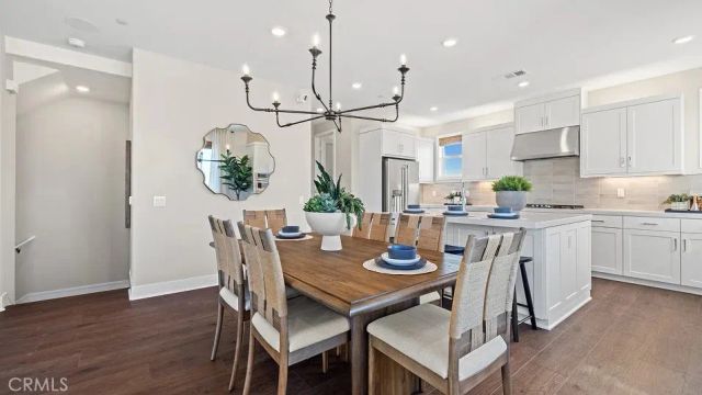 817 Sonia, Irvine, CA 92618