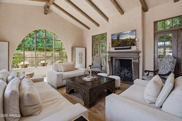 4949 E LINCOLN Drive 7, Paradise Valley, AZ 85253