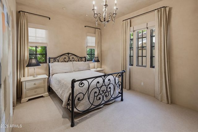 4949 E LINCOLN Drive 7, Paradise Valley, AZ 85253